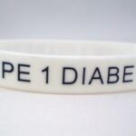 diabetic-wristband-large-type-1-white-49-p[ekm]500×344[ekm]