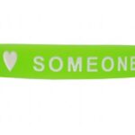 someone-i-love-has-diabetes-wristband-large-green-164-p[ekm]500×334[ekm]