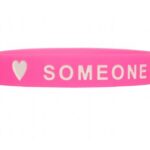 someone-i-love-has-diabetes-wristband-large-hot-pink-165-p[ekm]500×334[ekm]